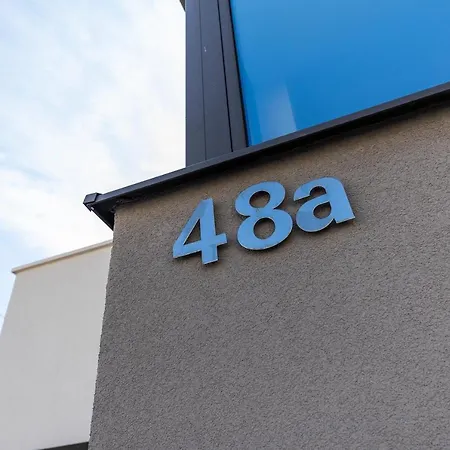 Apartmán 4u *