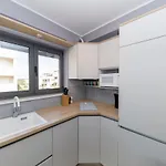 4u *