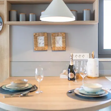 Apartment 4u *