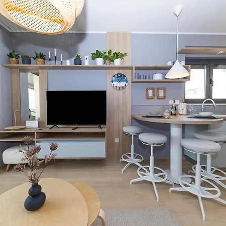 4u Apartment *