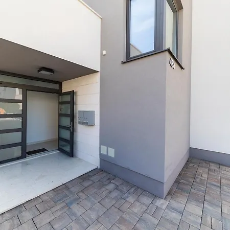 4u Apartment